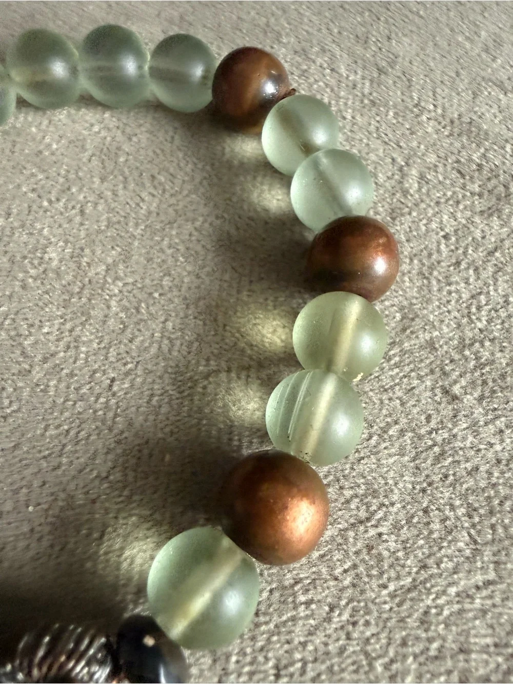 Lion Head Beaded Stretch Bracelet in Seafoam Green & Bronze